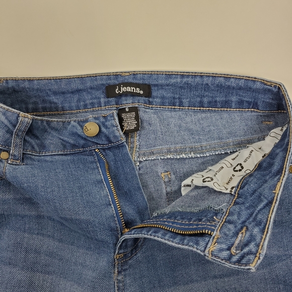 D. Jeans factory  distressed  jegging size 6 - Picture 3 of 13